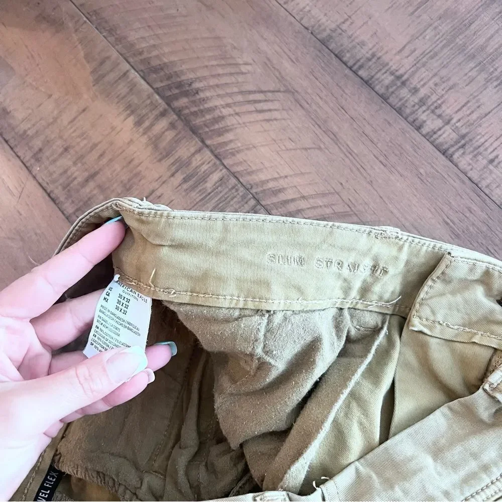 American Eagle Men’s Next Level Flex Slim Straight Khaki Pants Size 30x29